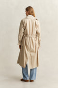 OAT BEIGE, LIGHTWEIGHT TRENCH COAT, BACK-VIEW BY GANT AU.