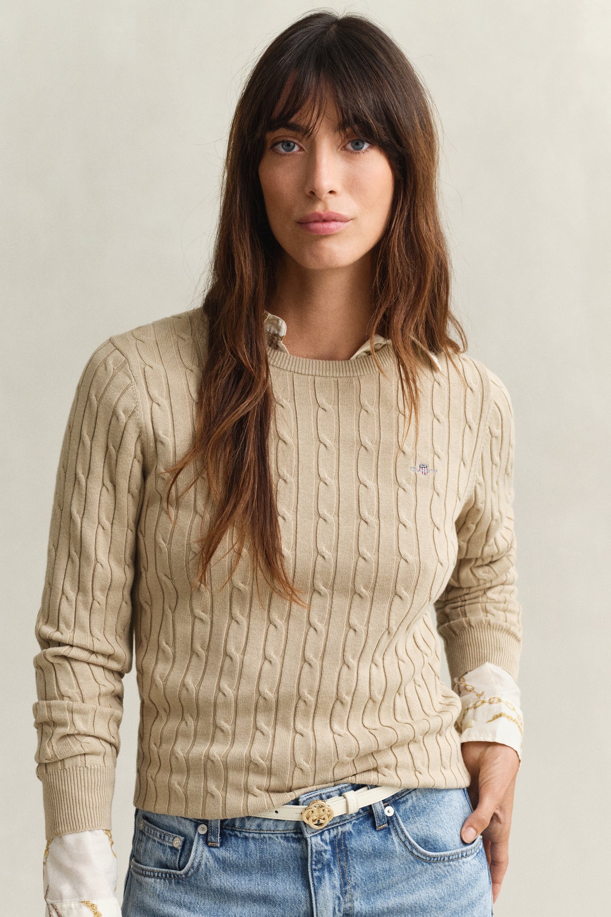 OAT BEIGE, Classic Cable Knit Sweater, CLOSE-UP BY GANT AU.