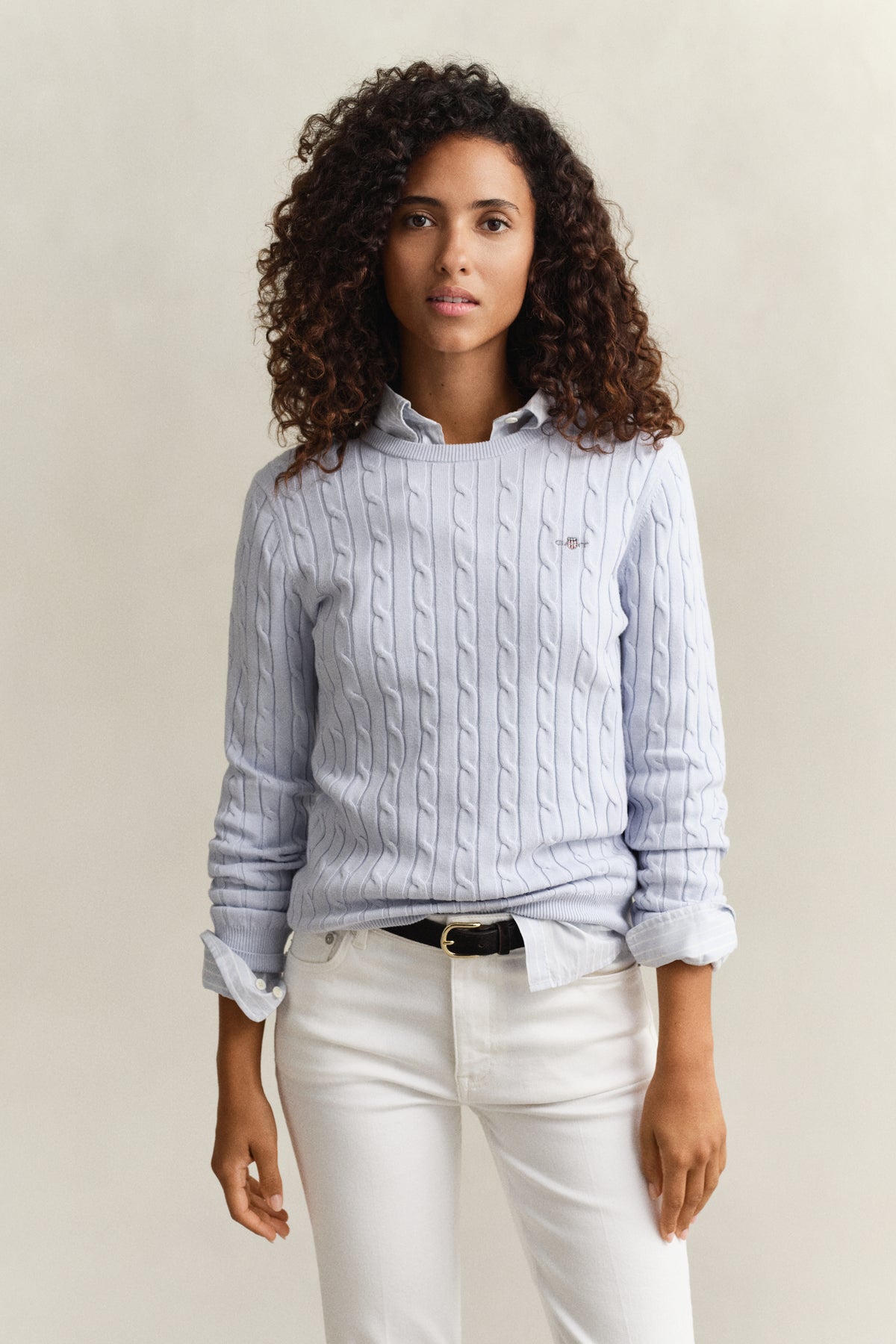LIGHT BLUE, STRETCH COTTON CABLE C-NECK, FRONT-VIEW BY GANT AU.