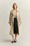 OAT BEIGE, STRETCH COTTON CABLE V-NECK BY GANT AU.