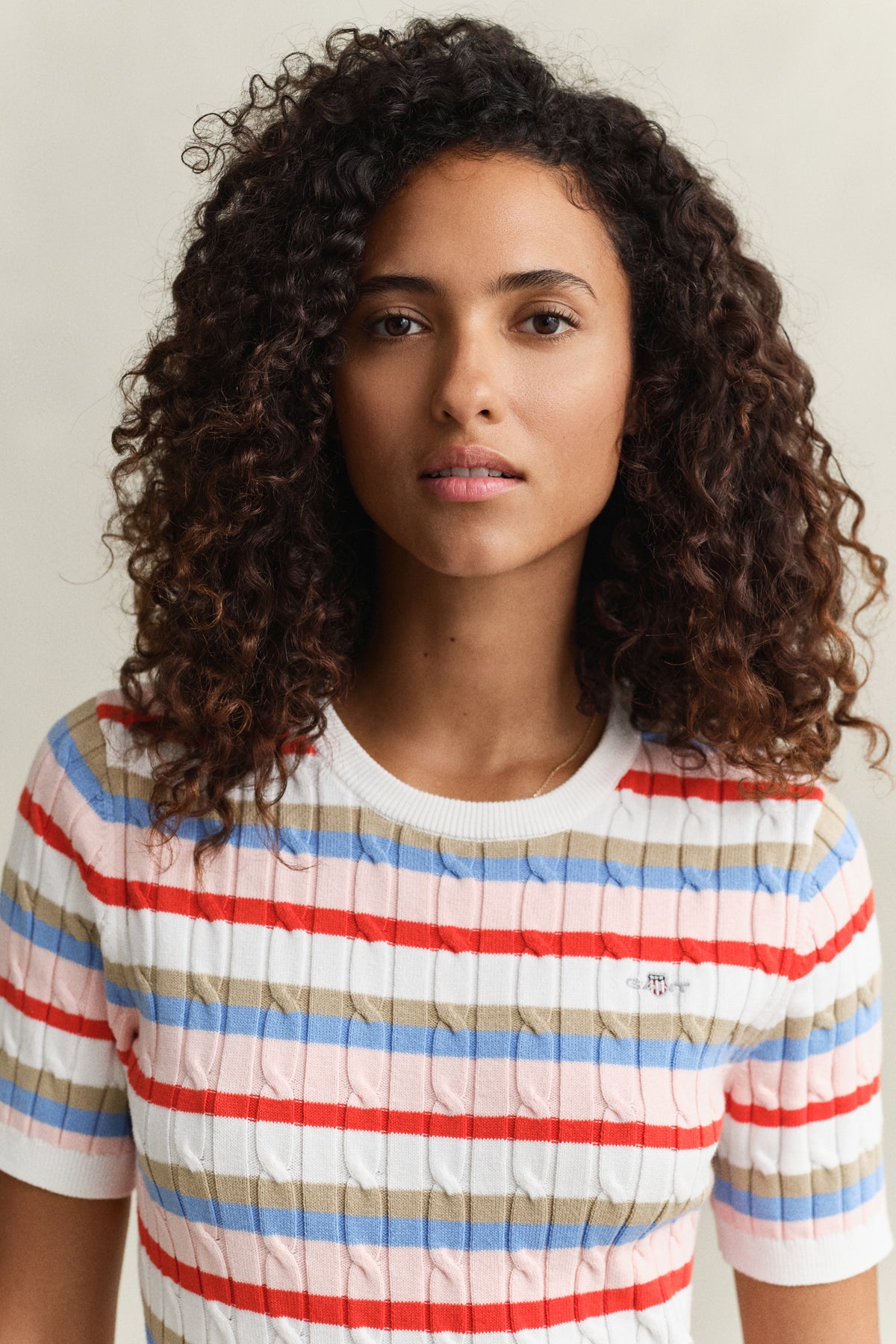 MULTICOLOR, STRETCH COTTON CABLE STRIPE SS, CLOSE-UP BY GANT AU.