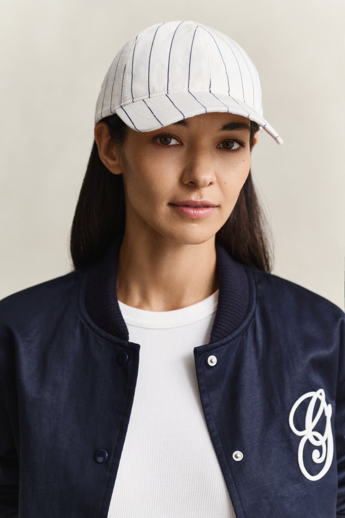 EGGSHELL, STRIPED LINEN BLEND CAP BY GANT AU.