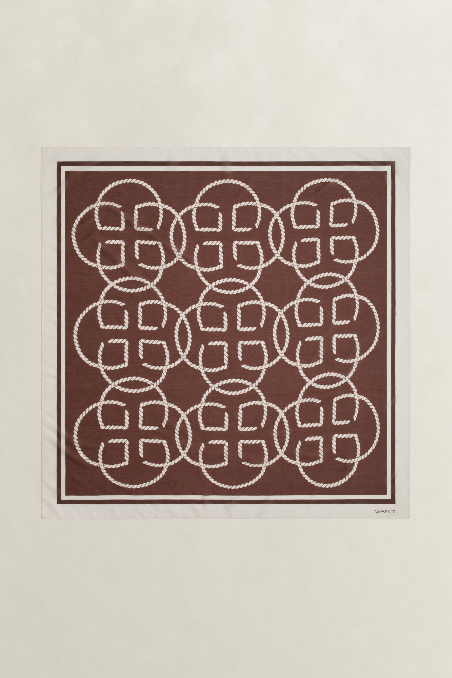 FRESH SOIL, MONOGRAM PRINT SARONG, FRONT-VIEW BY GANT AU.