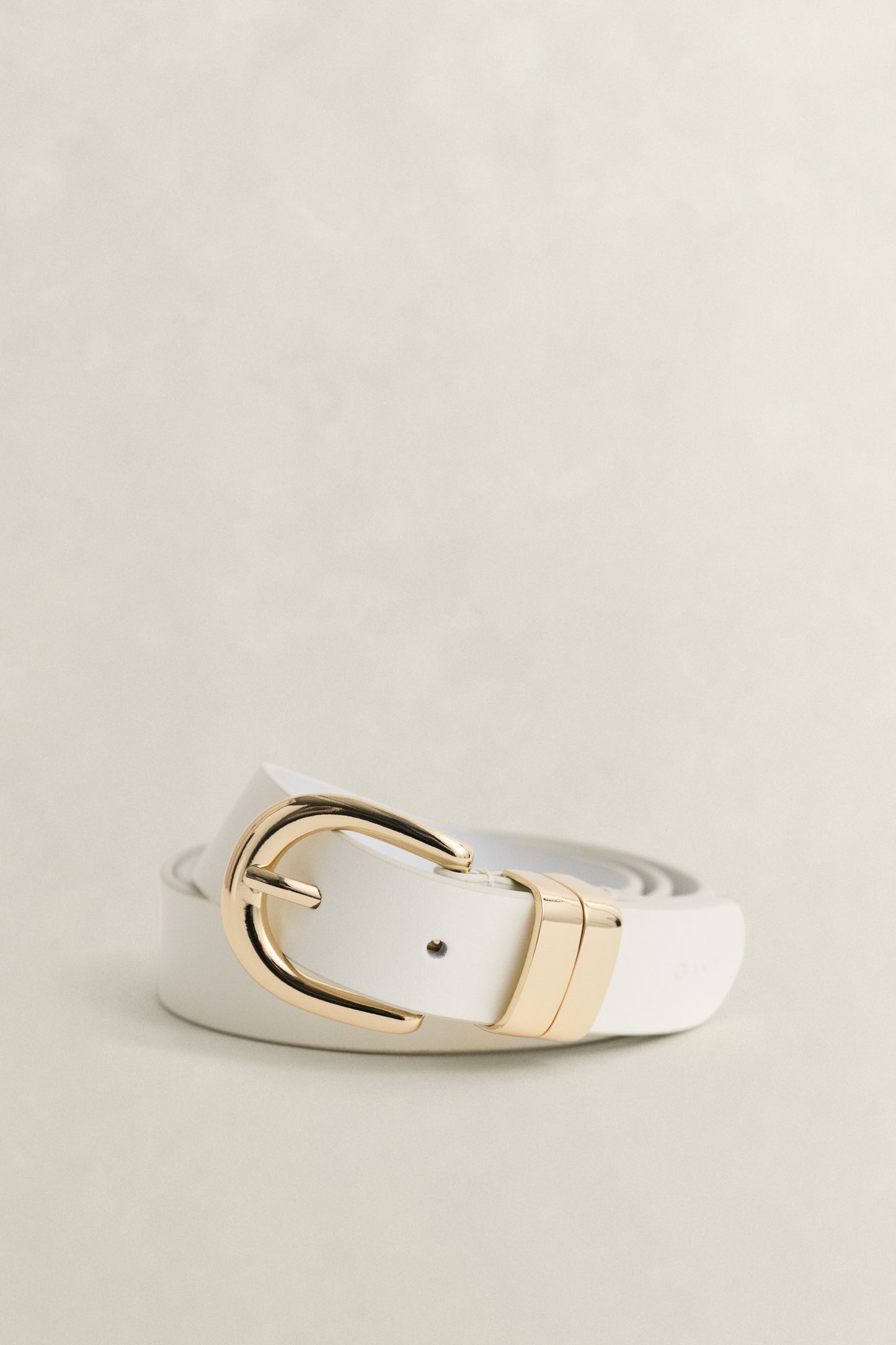 CREAM, Chunky Keeper Leather Belt BY GANT AU.