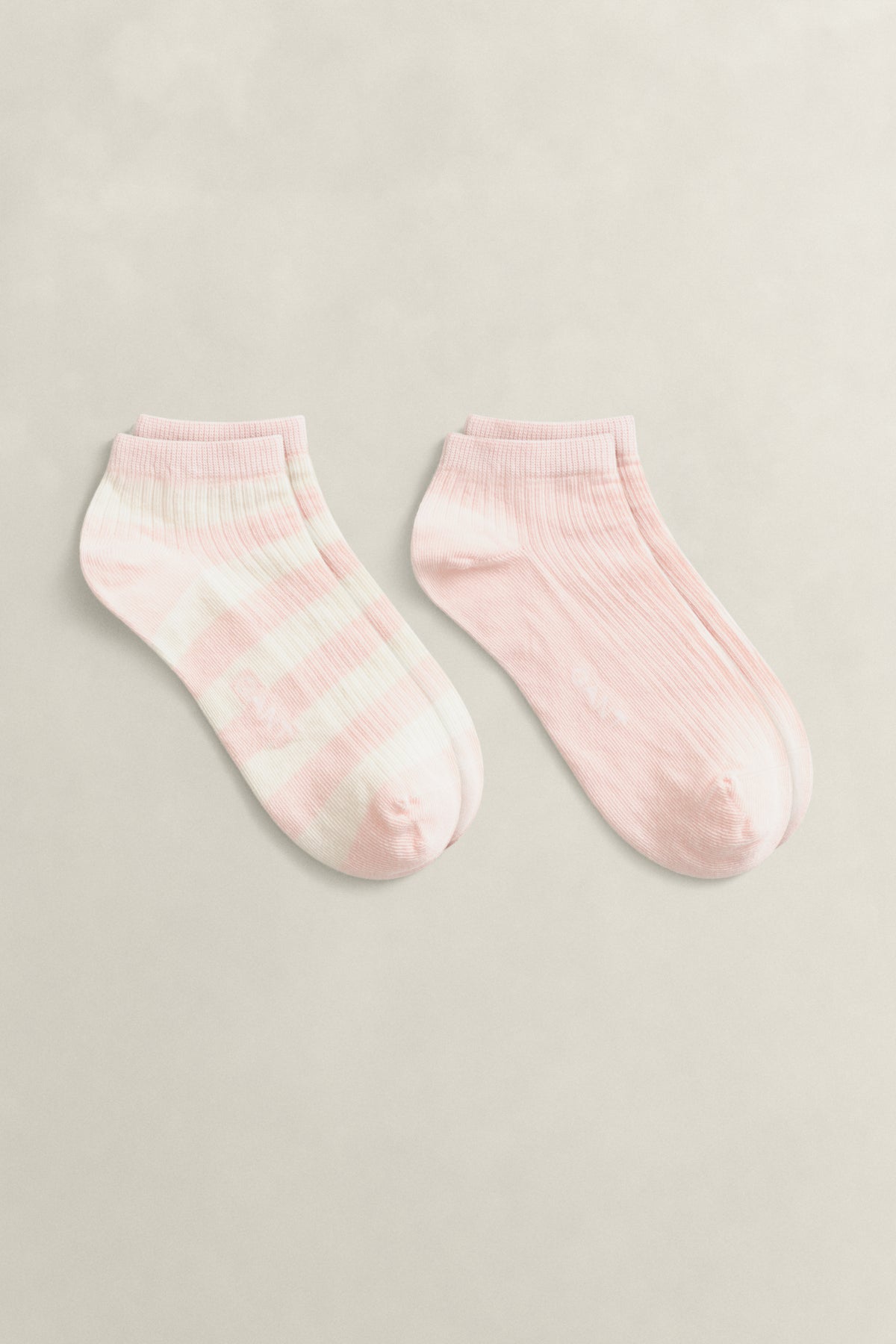 APRICOT PINK, STRIPE AND SOLID ANKLE SOCKS 2-P BY GANT AU.