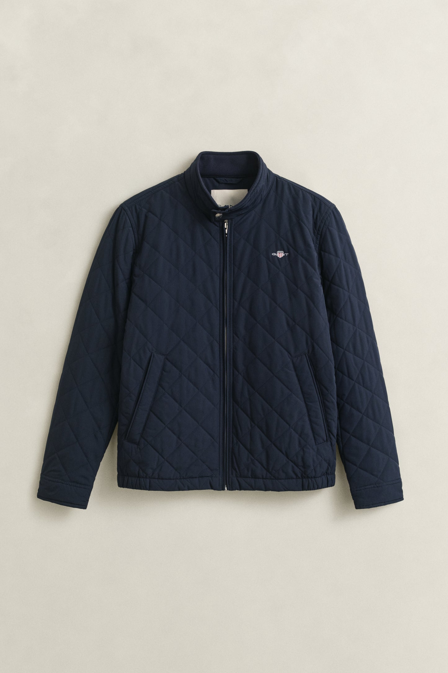 EVENING BLUE, QUILTED WINDCHEATER, FRONT-VIEW BY GANT AU.