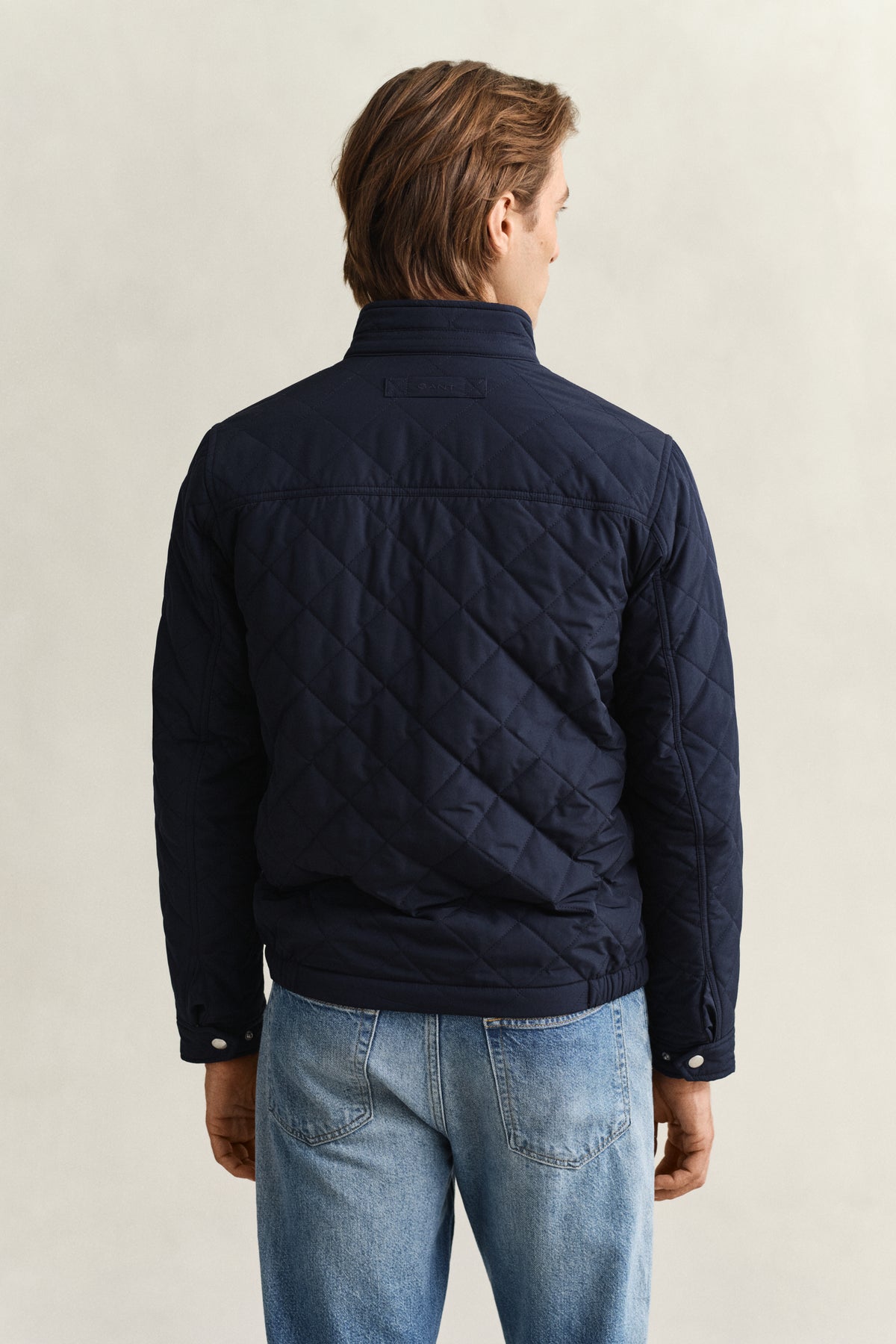 EVENING BLUE, QUILTED WINDCHEATER, BACK-VIEW BY GANT AU.
