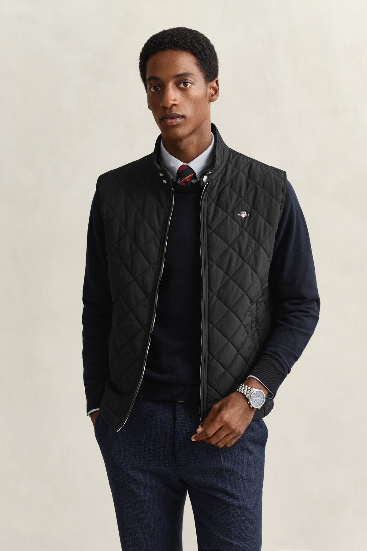 BLACK, QUILTED WINDCHEATER VEST BY GANT AU.