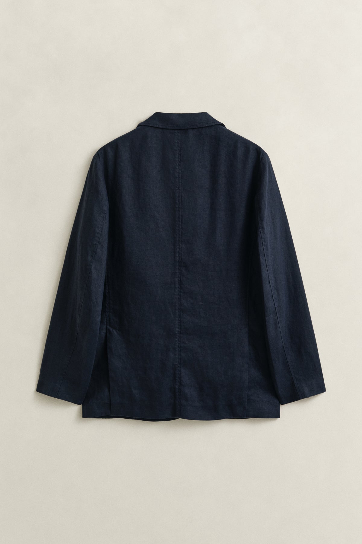 EVENING BLUE, GMNT DYE LINEN BLAZER, BACK-VIEW BY GANT AU.
