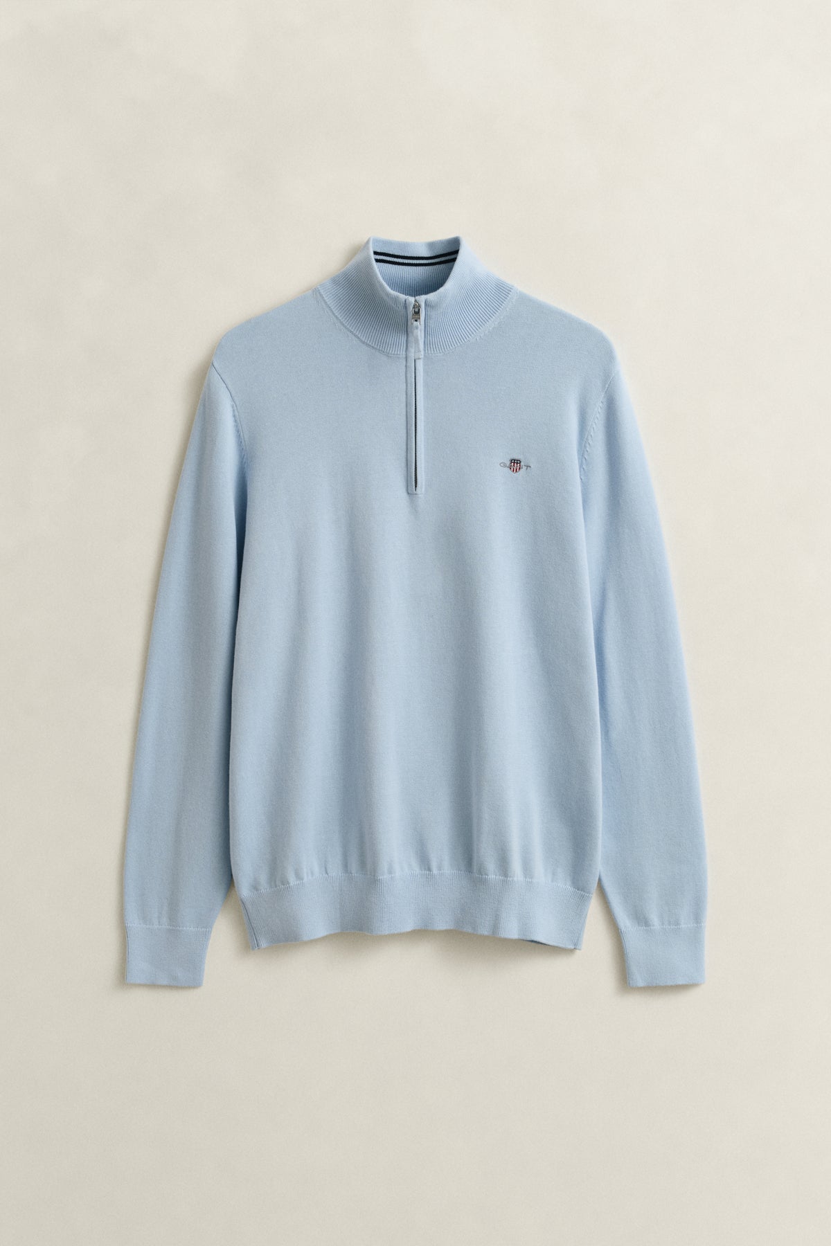 FRESH BLUE, CLASSIC COTTON HALF ZIP, FLAT-LAY BY GANT AU.