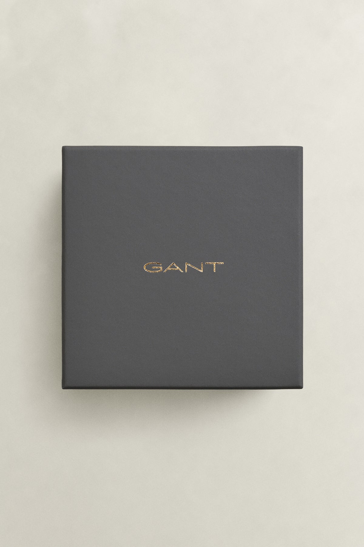 ANTRACITE, PARK HILL III, CLOSE-UP BY GANT AU.