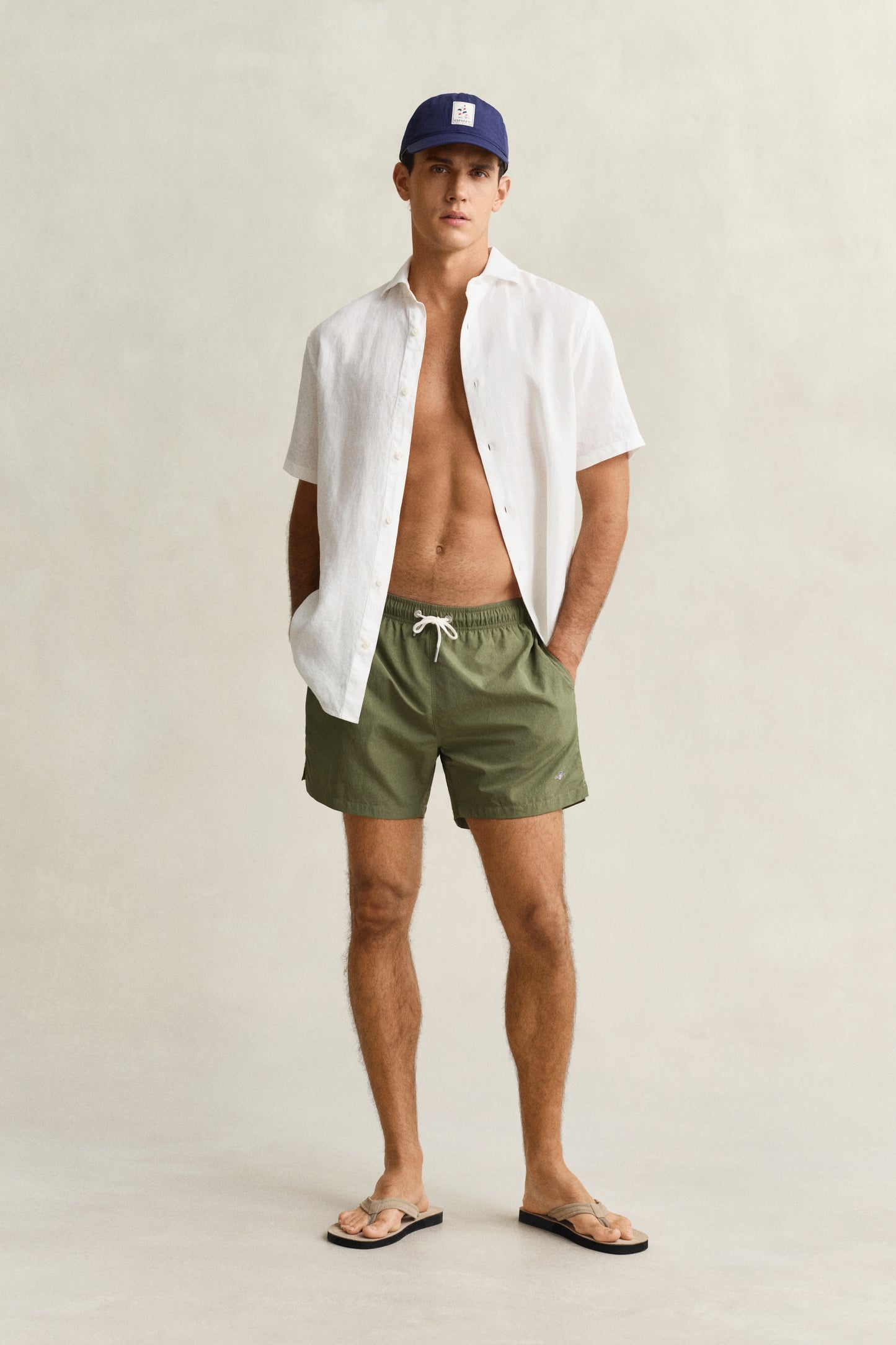 DRY HERB GREEN, Swim Shorts BY GANT AU.