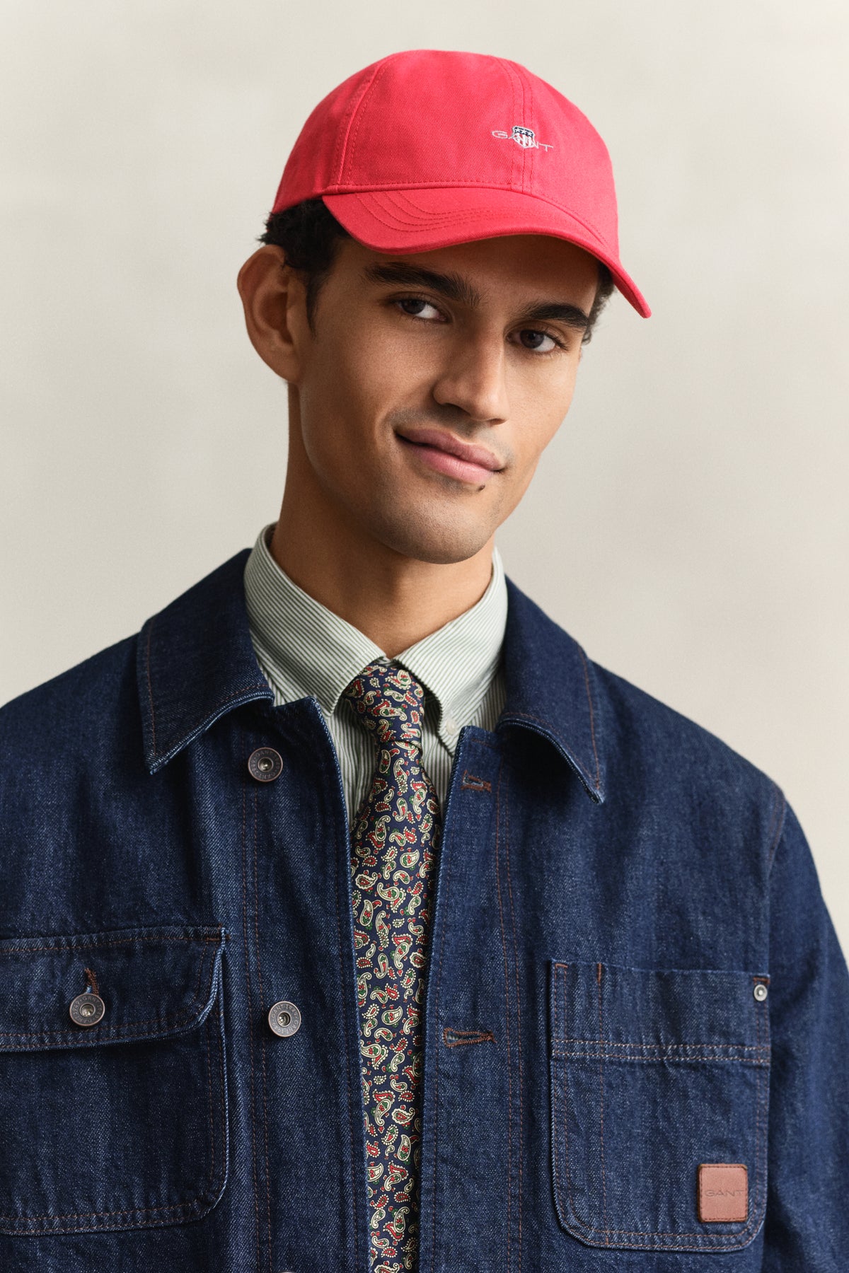 ROSE RED, Shield Cap BY GANT AU.