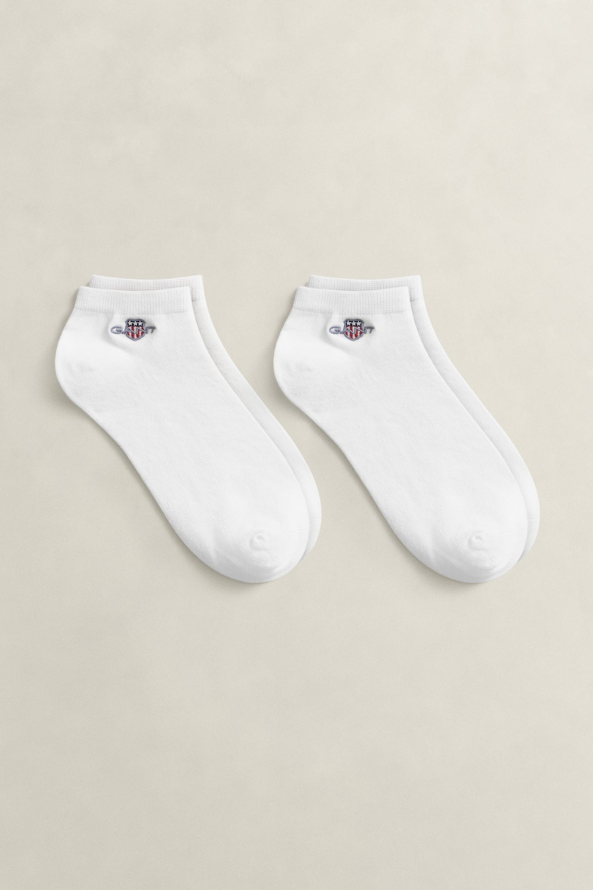 WHITE, 2-Pack Shield Ankle Socks BY GANT AU.