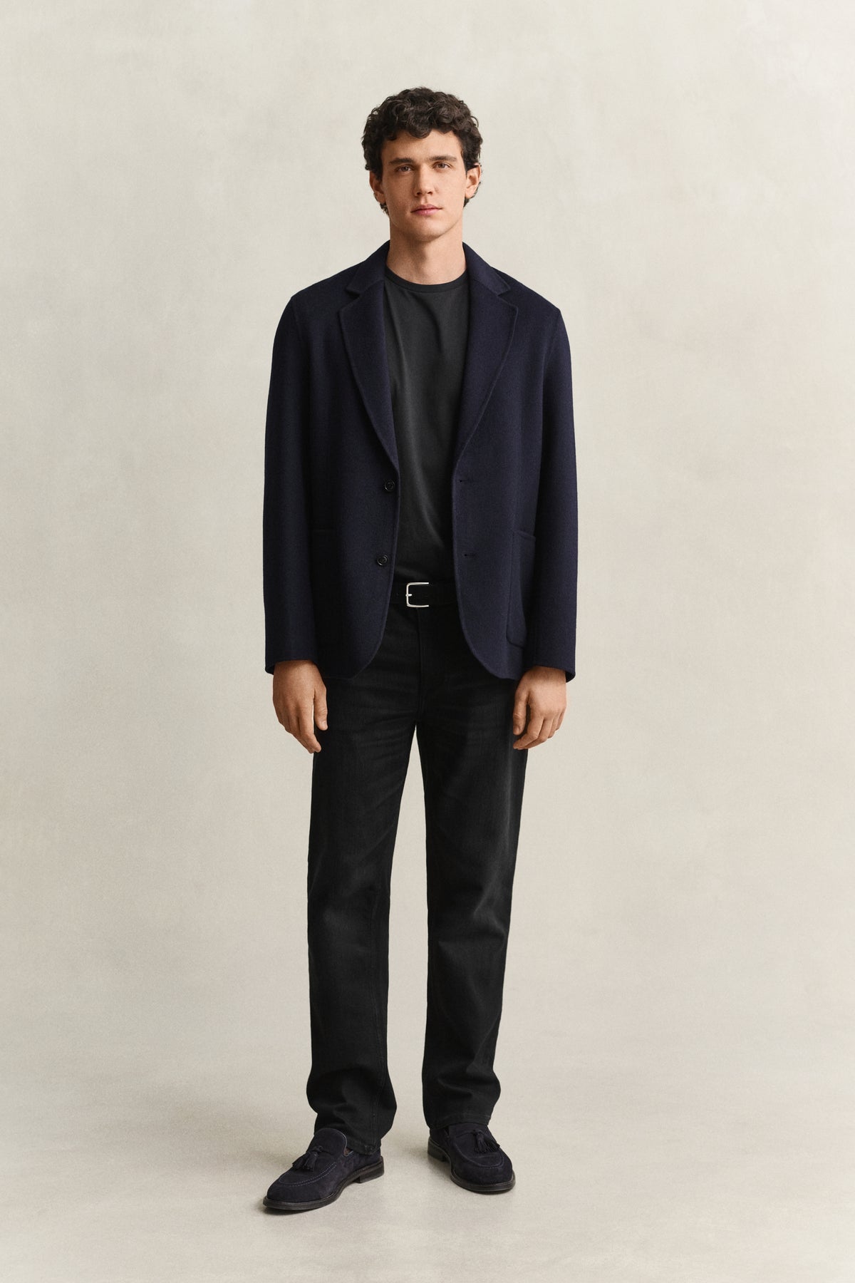 BLACK, Shield T-Shirt BY GANT AU.