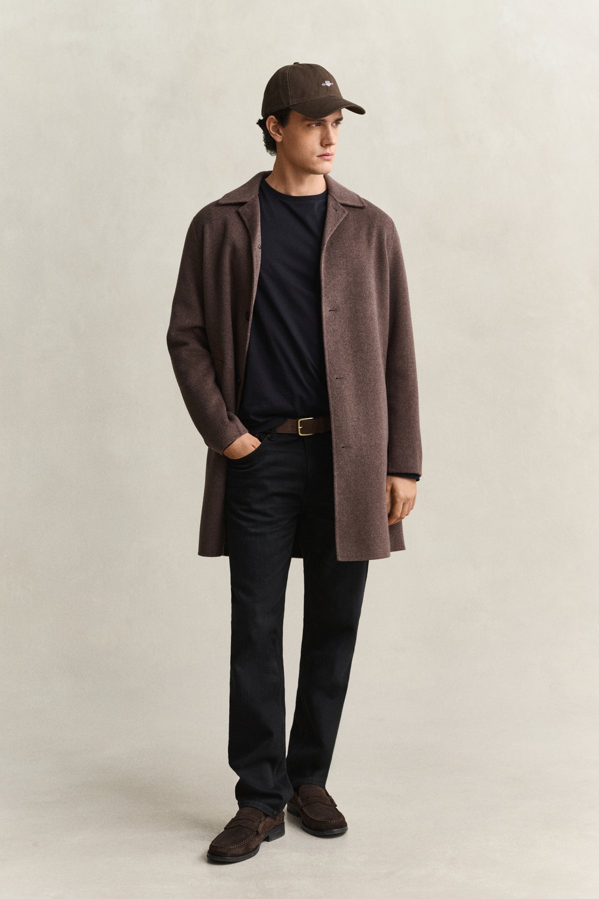 BLACK, Shield Long Sleeve T-Shirt BY GANT AU.