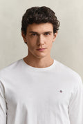 EGGSHELL, Shield Long Sleeve T-Shirt, CLOSE-UP BY GANT AU.