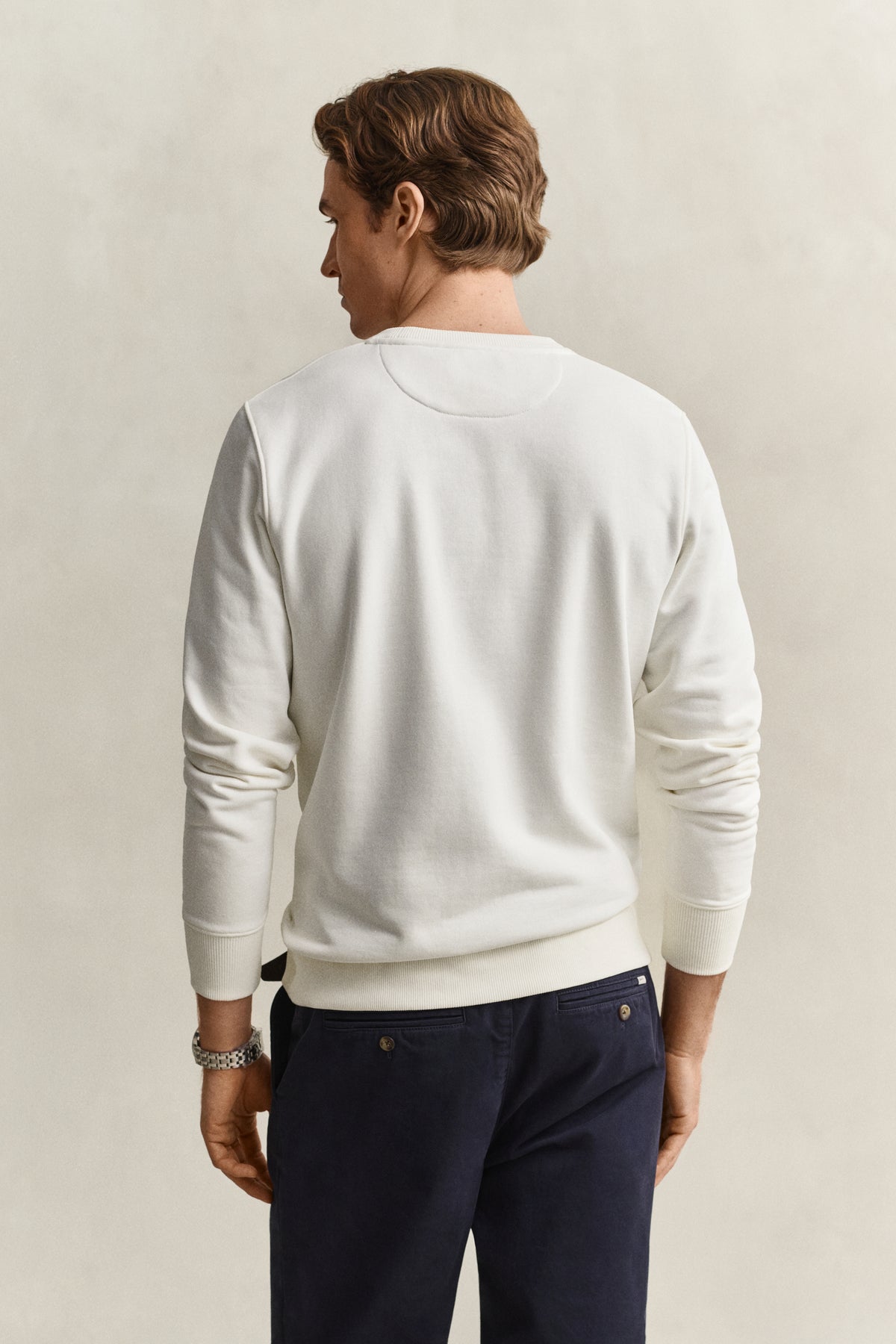 EGGSHELL, REG SHIELD C-NECK SWEAT, BACK-VIEW BY GANT AU.