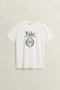 EGGSHELL, YALE T-SHIRT, FLAT-LAY BY GANT AU.