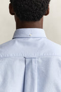 LIGHT BLUE, REG CLASSIC OXFORD SHIRT, CLOSE-UP BY GANT AU.