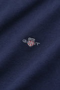 EVENING BLUE, REG SHIELD SS T-SHIRT, CLOSE-UP BY GANT AU.