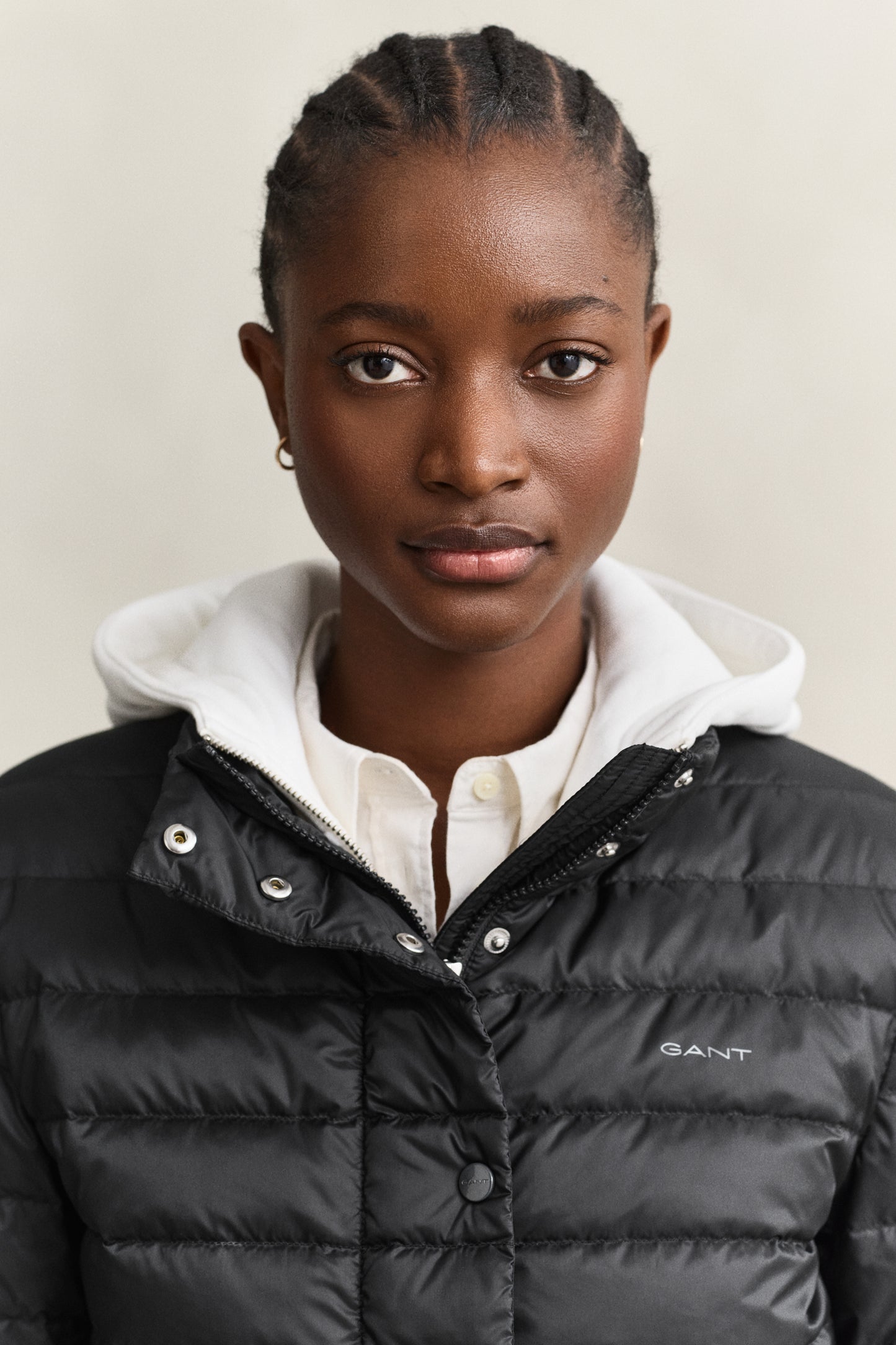 MODEL WEARING Light Down Jacket