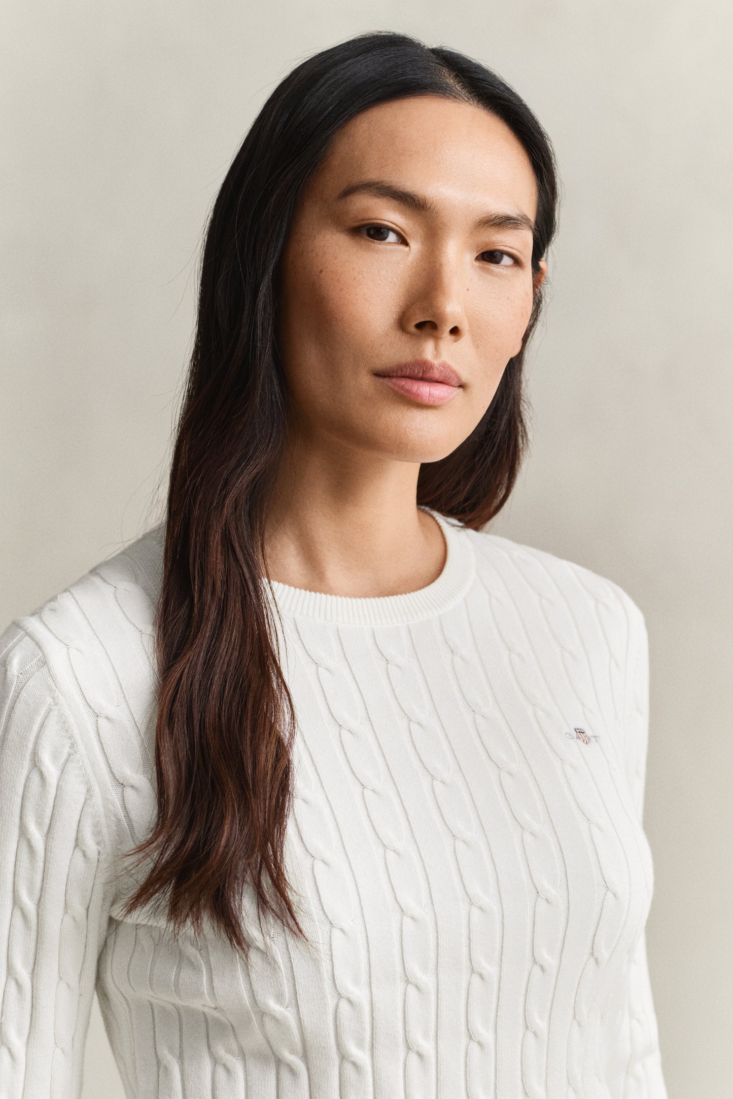 EGGSHELL, Classic Cable Knit Sweater, CLOSE-UP BY GANT AU.