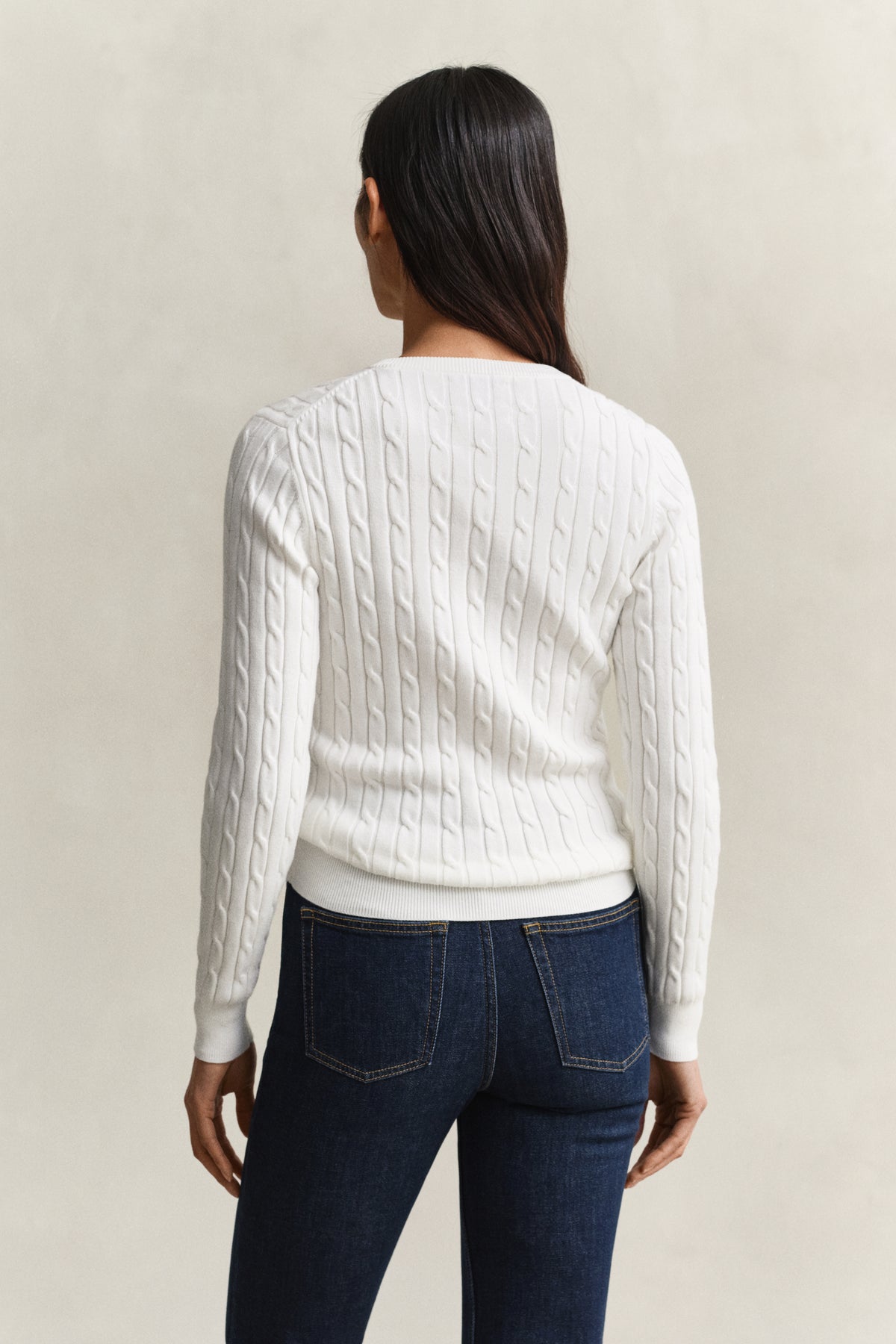 EGGSHELL, Classic Cable Knit Sweater, BACK-VIEW BY GANT AU.