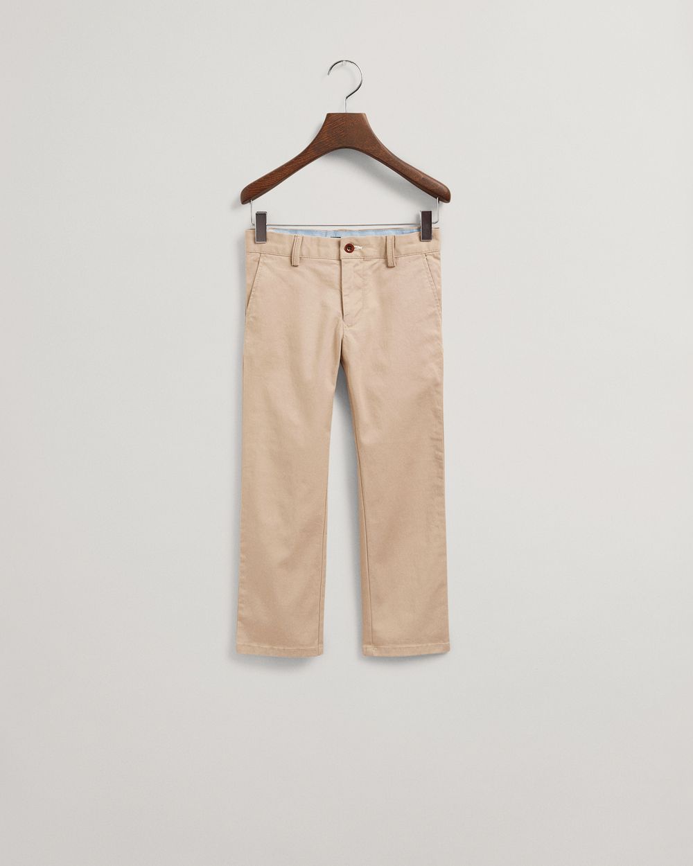 DARK KHAKI, REGULAR GANT CHINOS BY GANT AU.