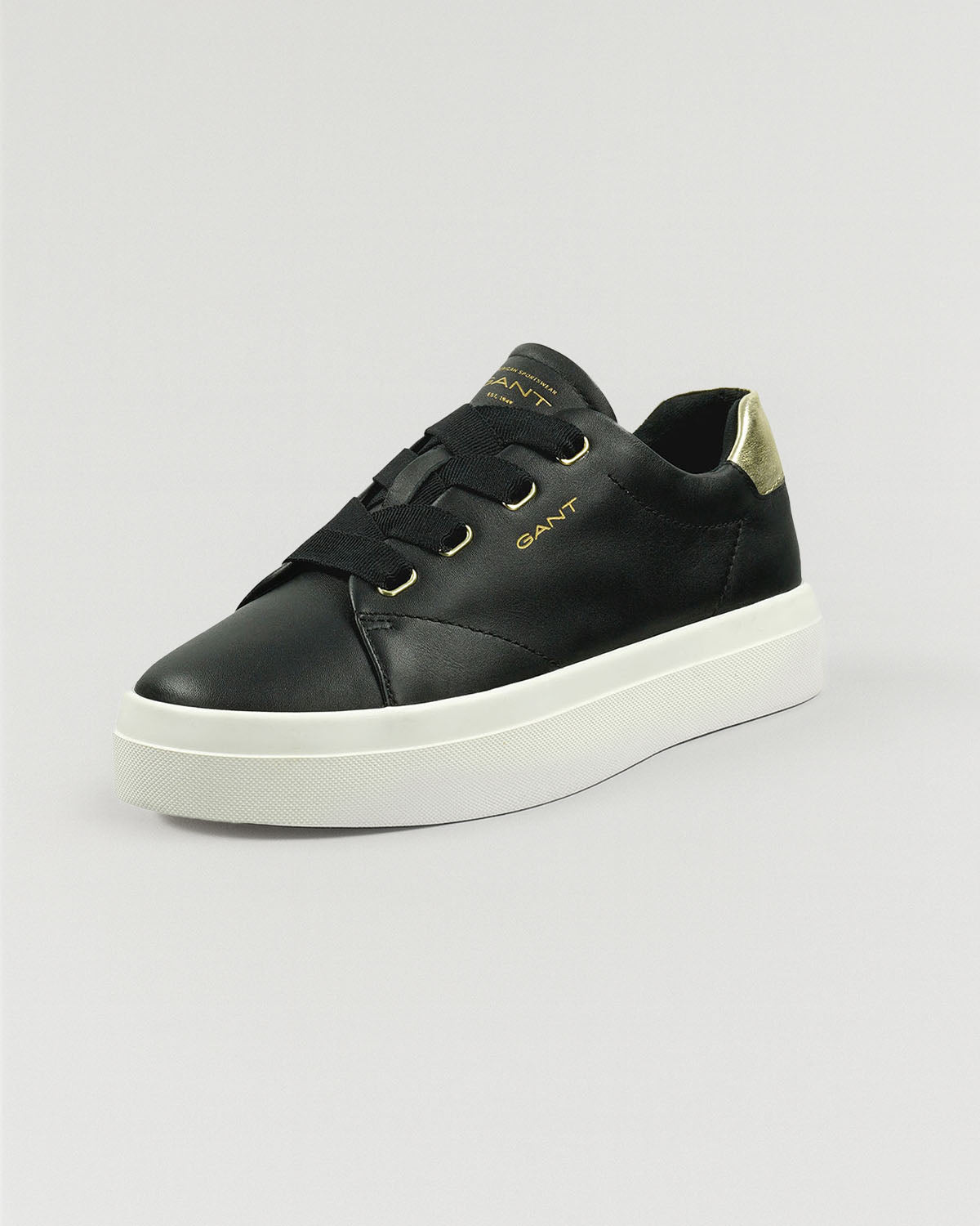 Avona Leather Sneakers