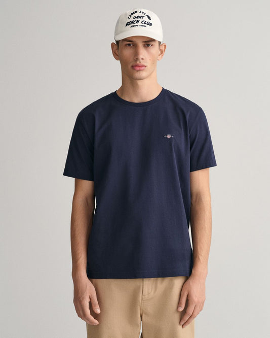EVENING BLUE, REG SHIELD SS T-SHIRT, FRONT-VIEW BY GANT AU.